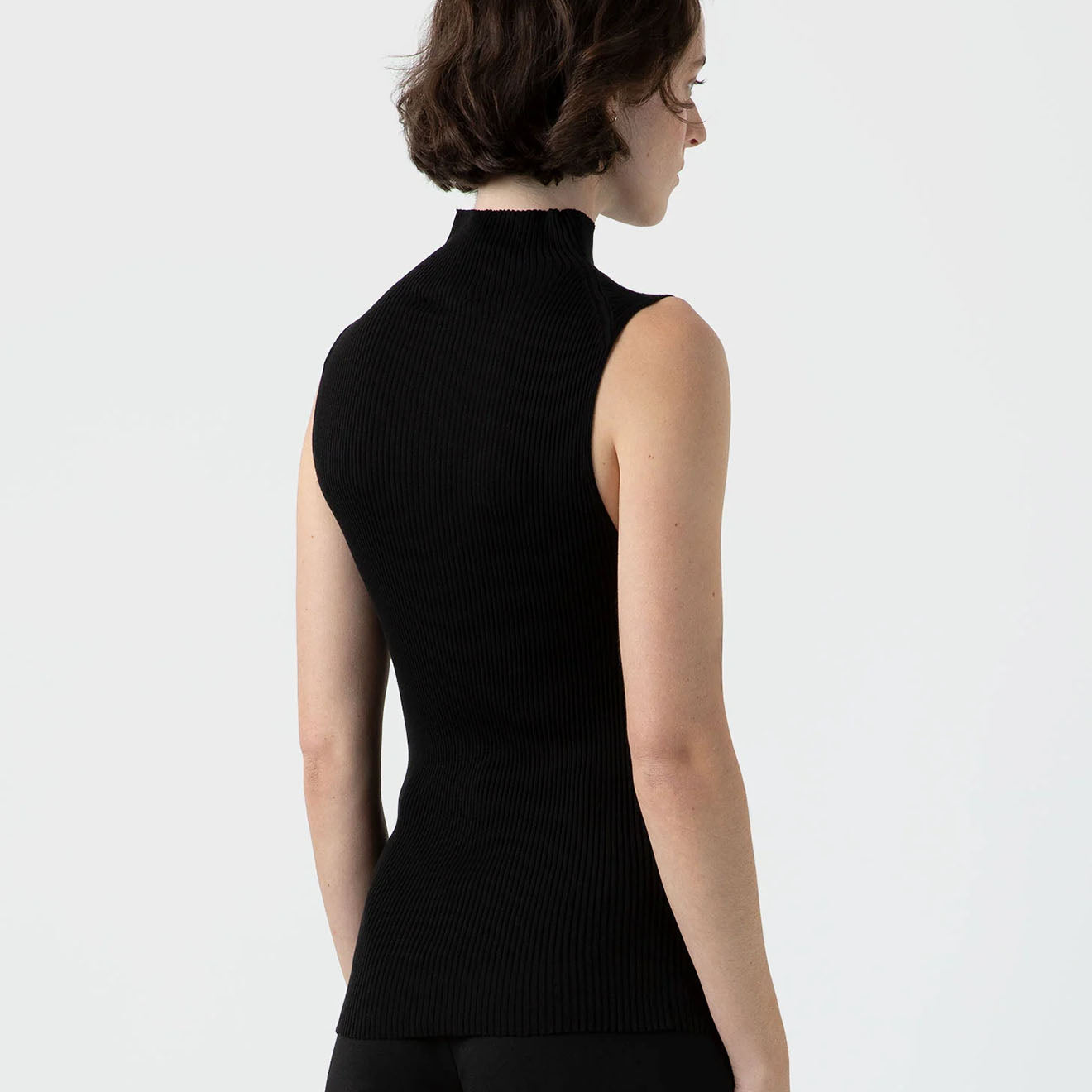 Sunspel Womens Mulberry Silk Rib Vest Jumper Black - pam pam