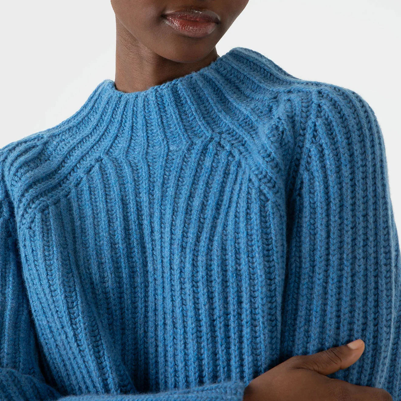 Sunspel Womens Lambswool Chunky Funnel Neck Jumper Blue Jean - pam pam