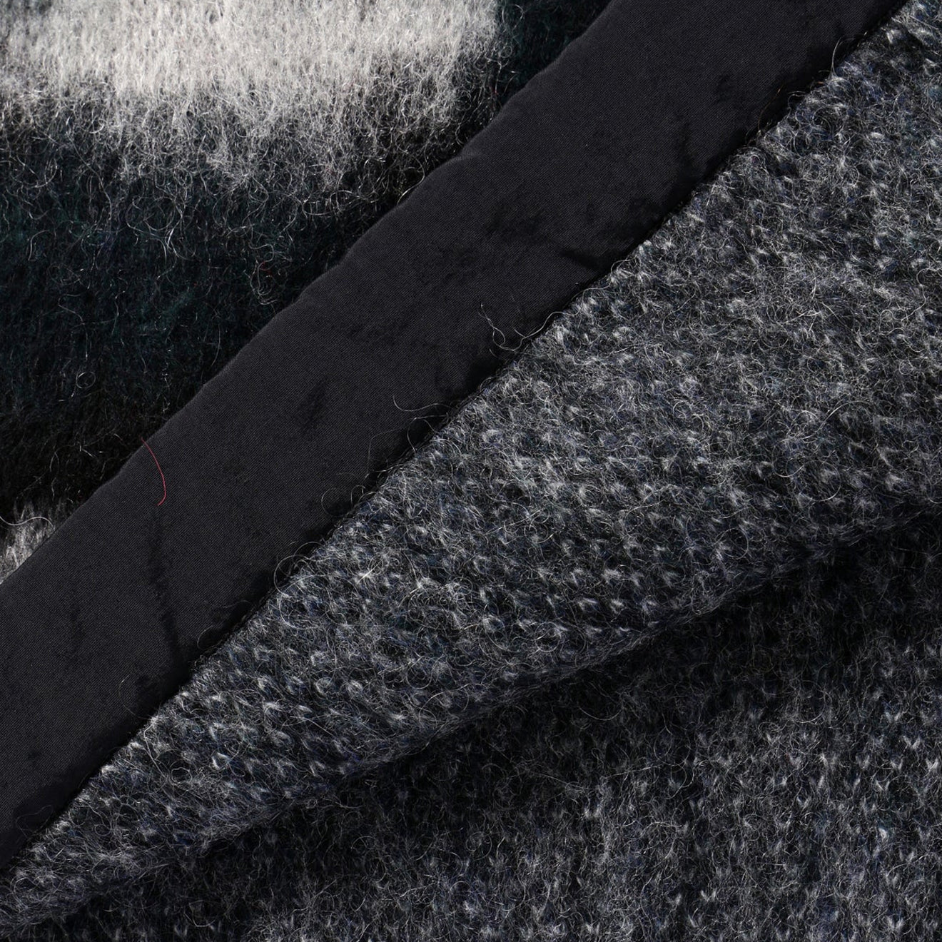 And Wander Womens Mix Color Shaggy Knit Sweater Black Mix