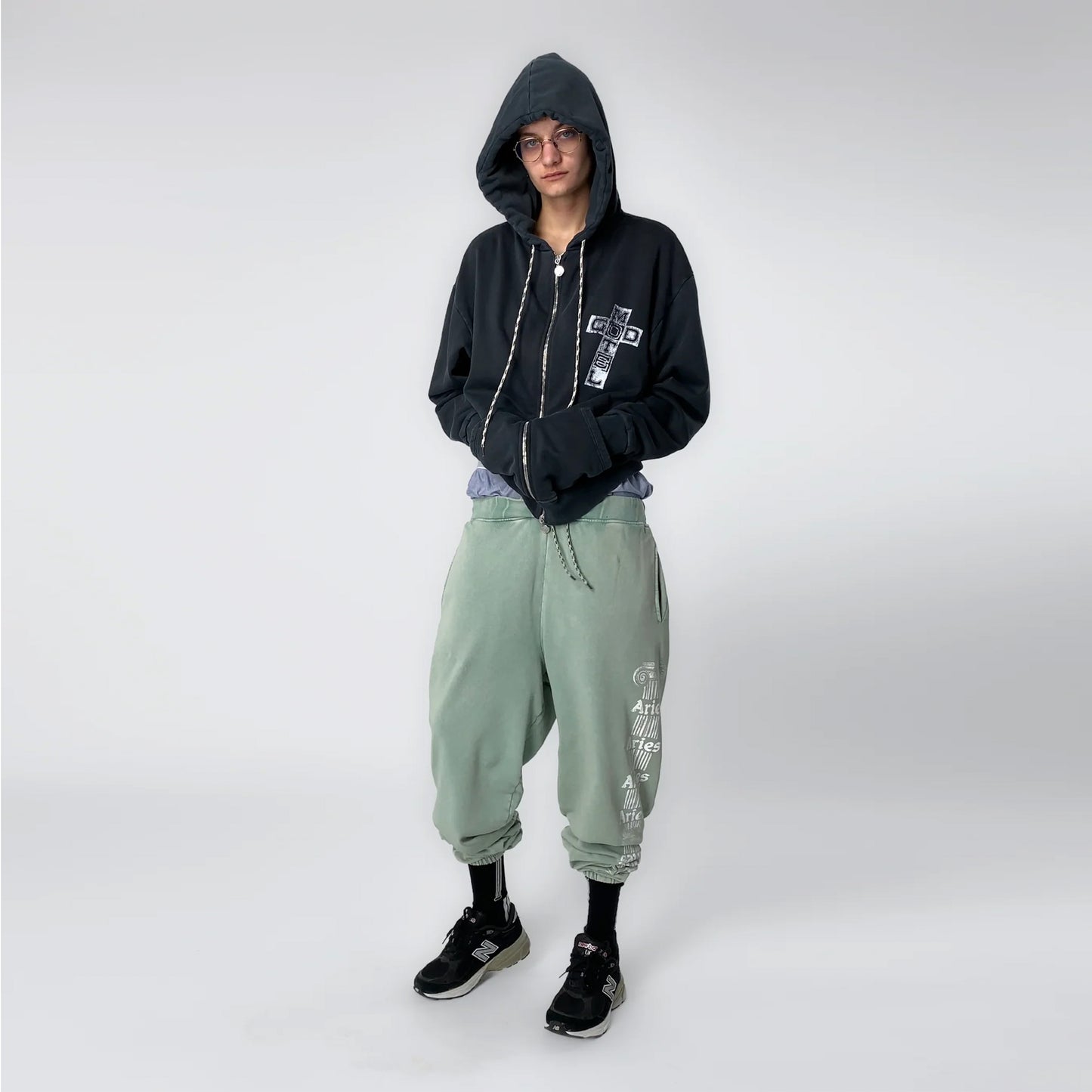 Aries Womens Aged Ancient Column Sweatpant Green - pam pam