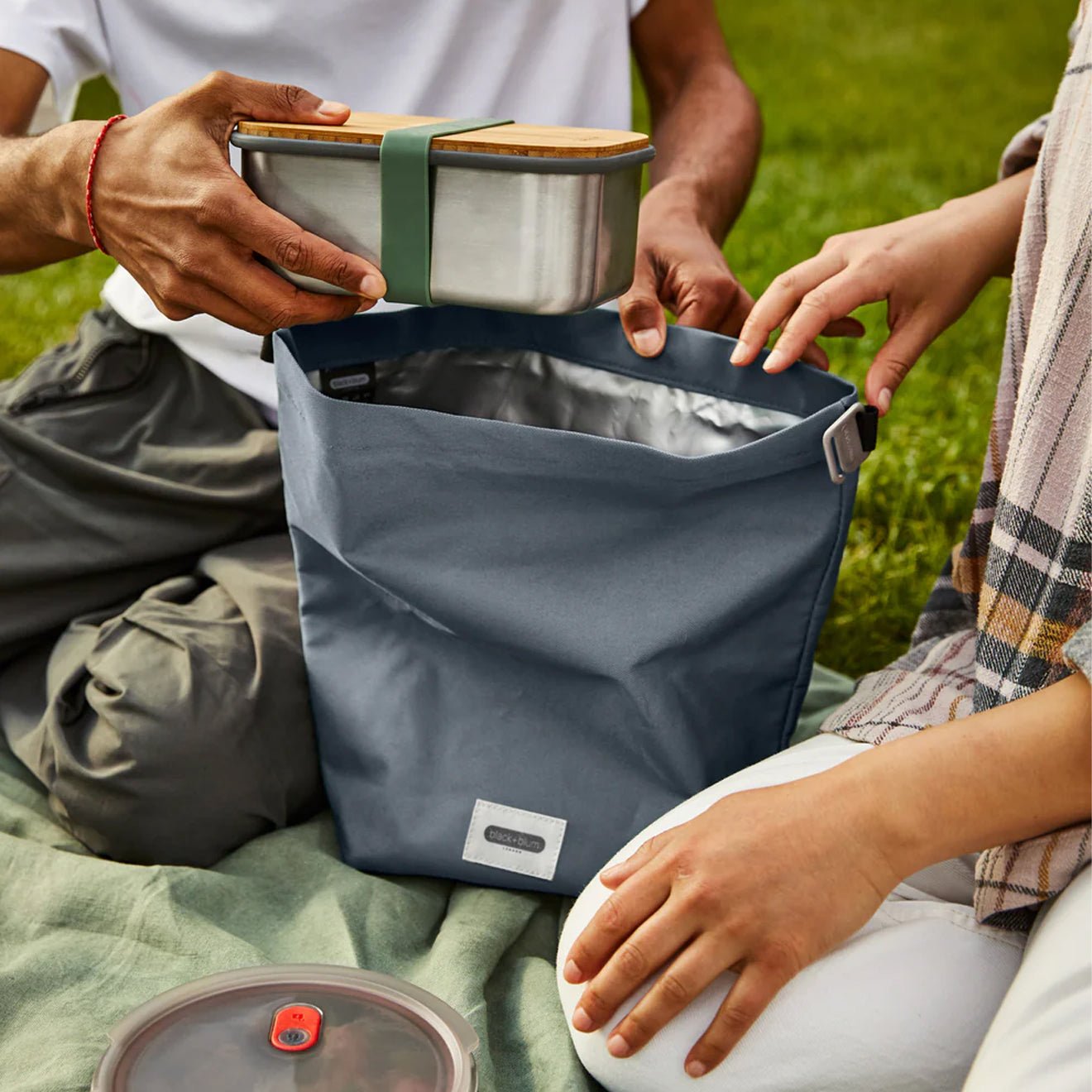 Black + Blum Lunch Bag Black - pam pam