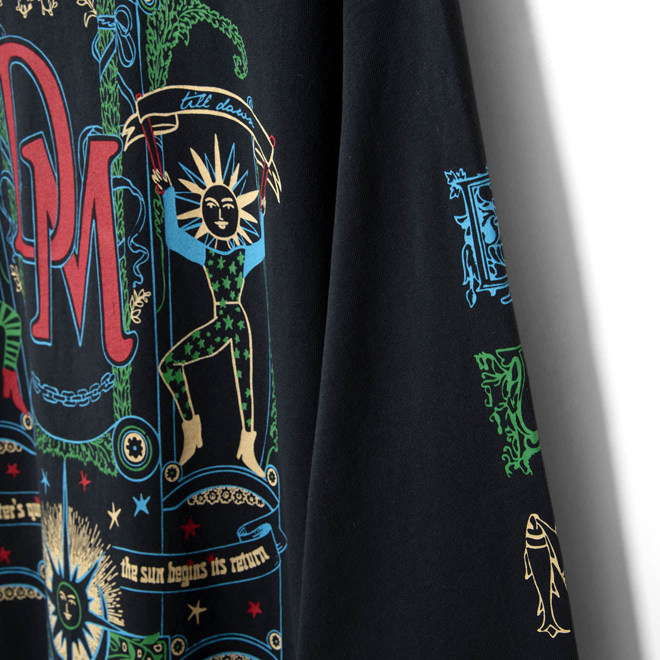 Damson Madder Winter Solstice L/S Tee Charcoal - pam pam