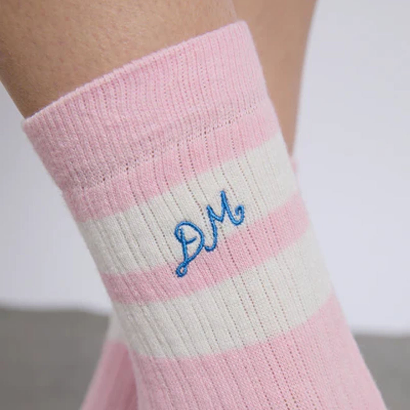 Damson Madder Sporty Calf Length Socks Pink With Ecru Stripe - pam pam