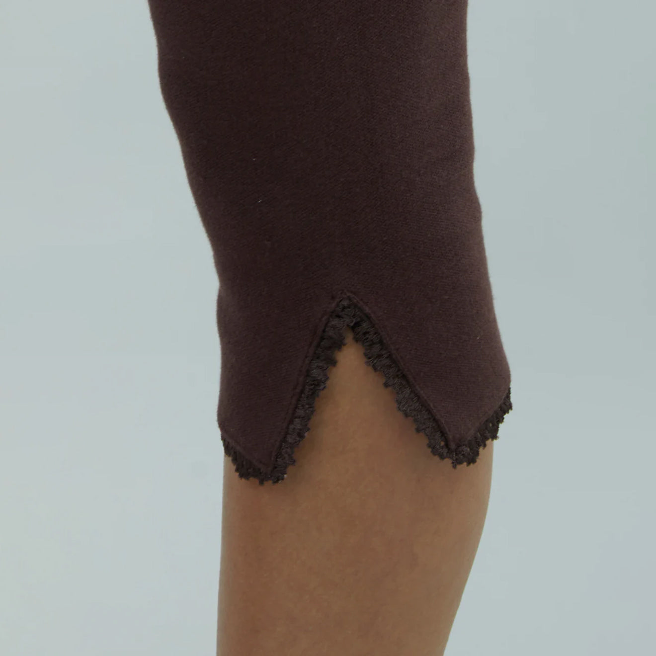 House of Sunny Classic Capri Pants Coffee