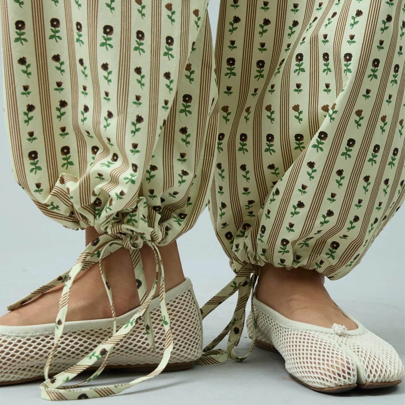 House of Sunny Womens Vintage Rose Trouser Oat