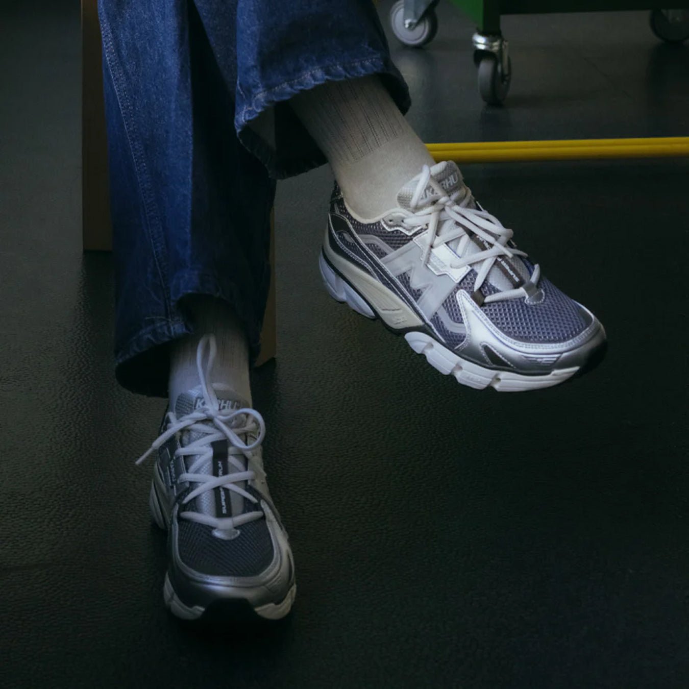 Karhu Womens Super Fulcrum Silver / Vintage Indigo - pam pam