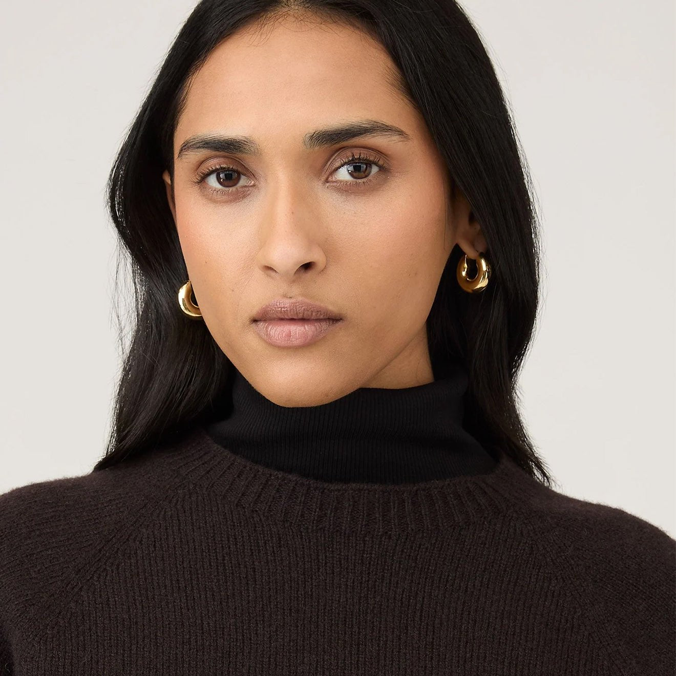 Sunspel Womens Lambswool Crew Truffle - pam pam