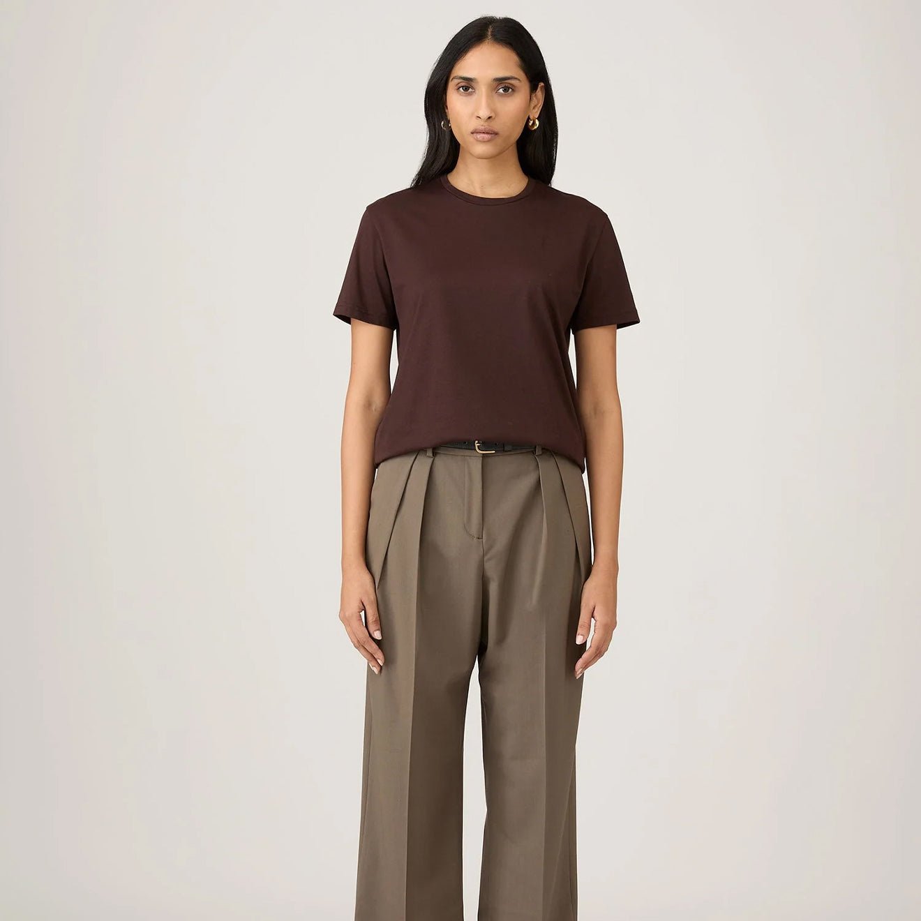 Sunspel Womens S/S Boy Fit T-Shirt Truffle - pam pam