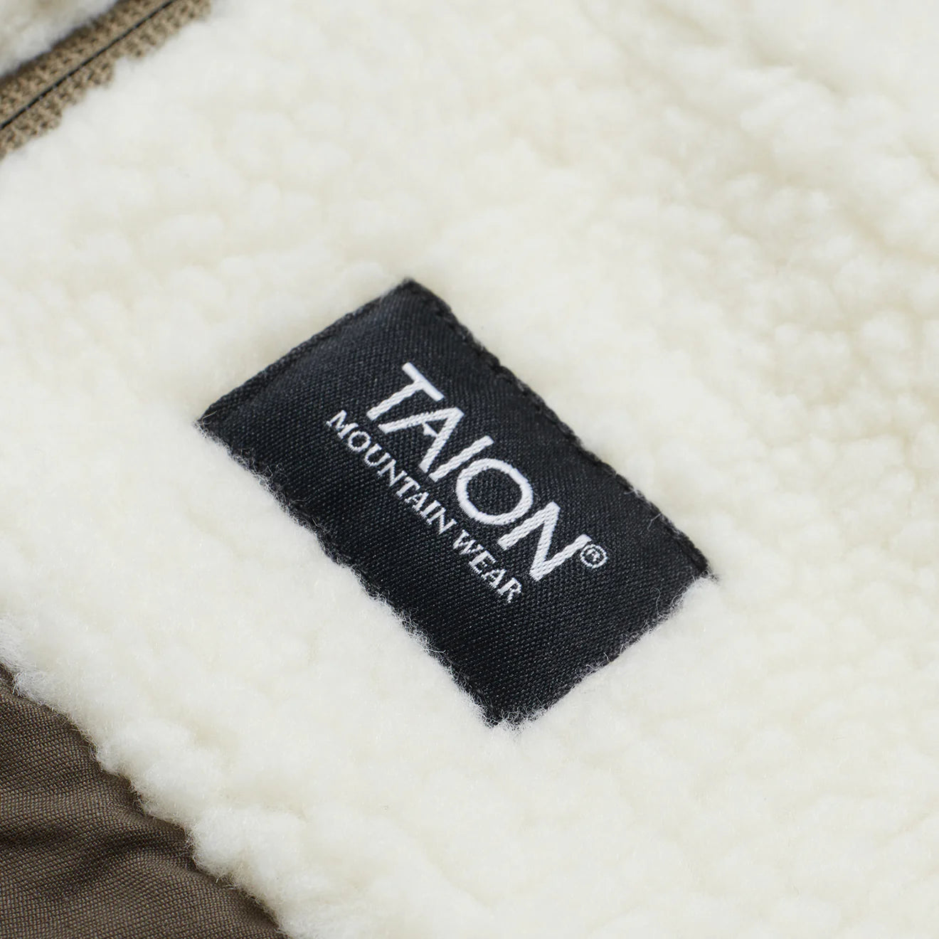 Taion Down Boa Reversible Jacket Olive / Ivory - pam pam