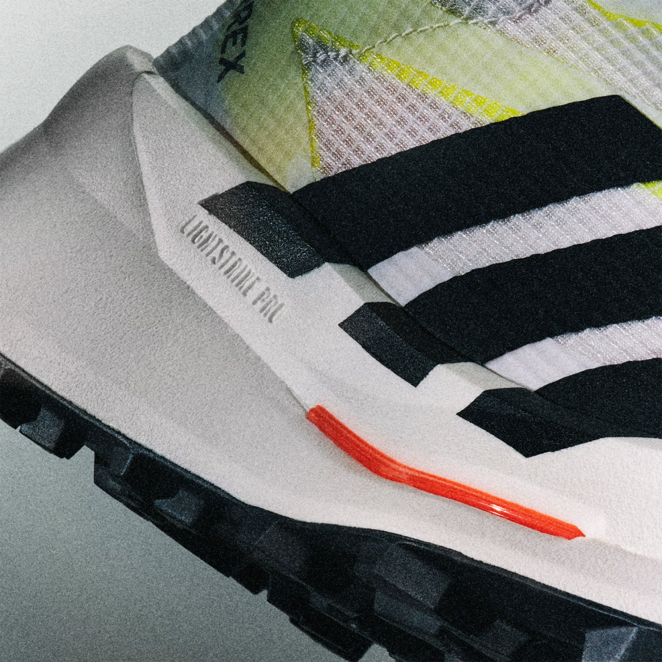 Adidas Terrex Womens Agravic TT Trail Running Shoe Cloud White / Core Black / Impact Orange - pam pam 