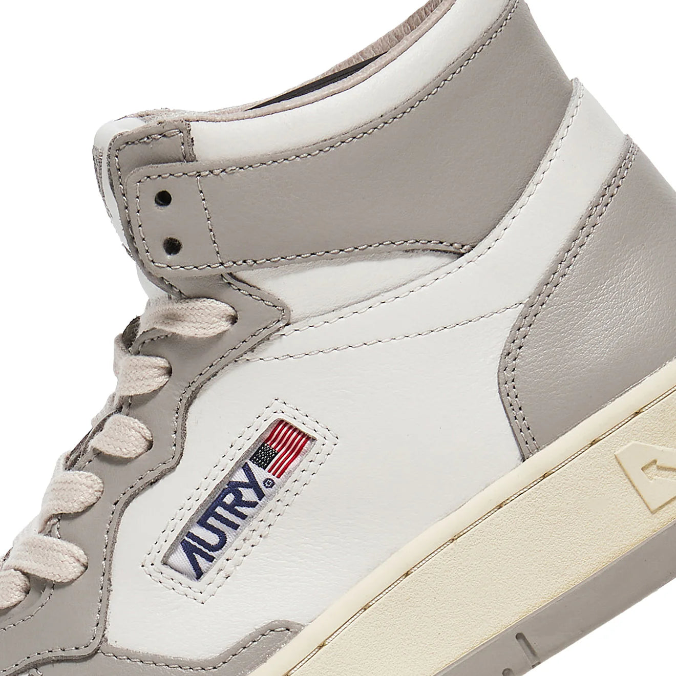 Autry Medalist Mid Trainers White / Vapour