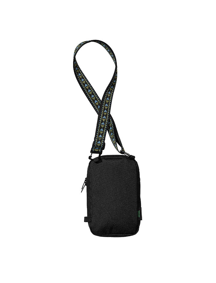 Carhartt Wip Delta travel-organiser shoulder bag in Green