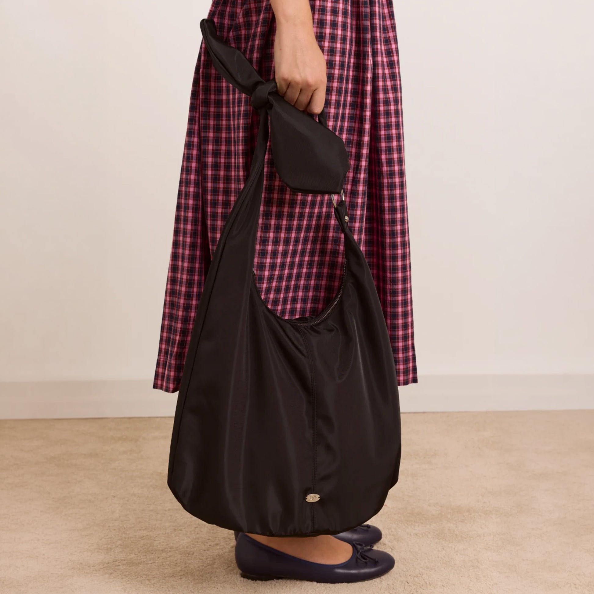 Damson Madder Gene Bag Black