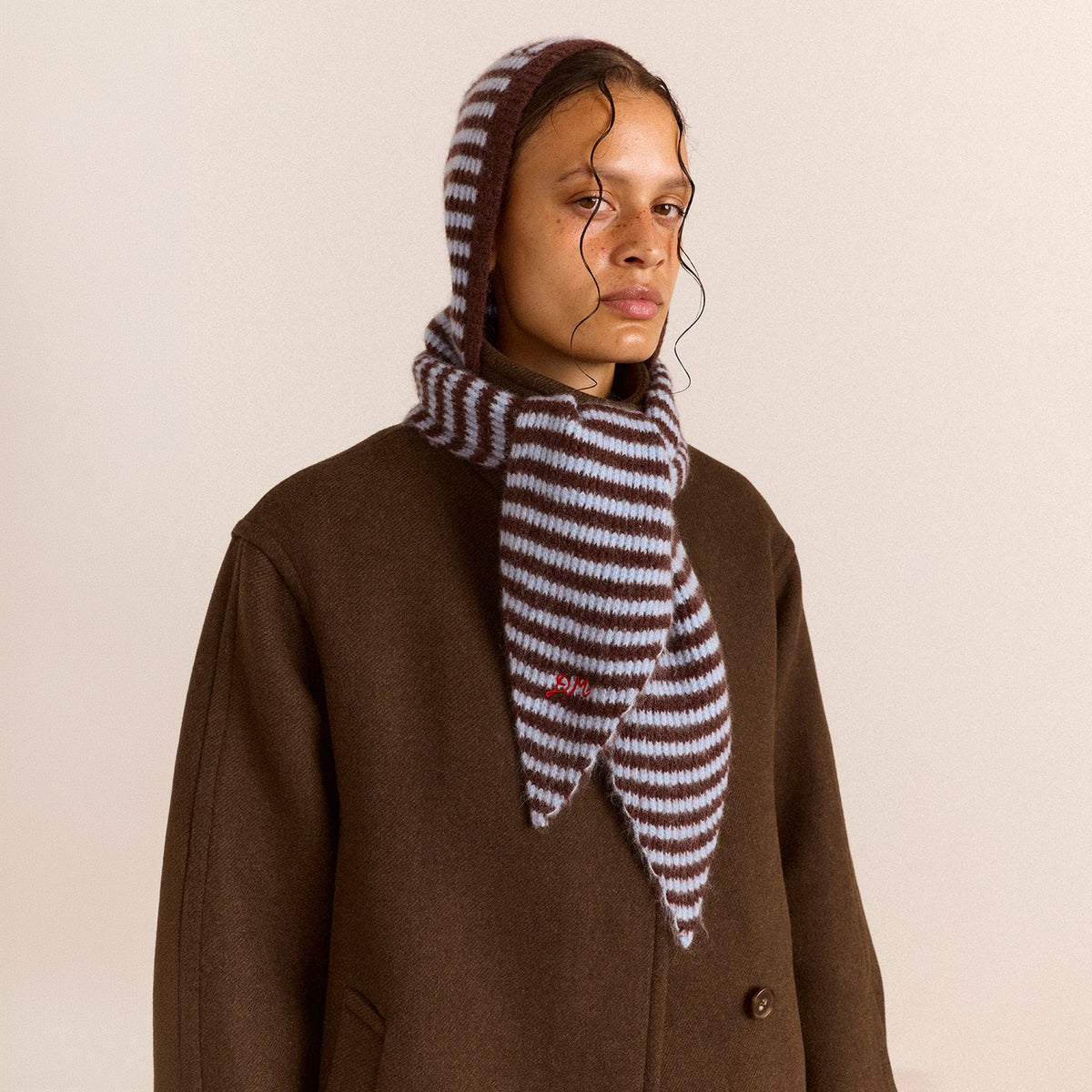 Damson Madder Tie Front Hood Blue / Choc Stripe