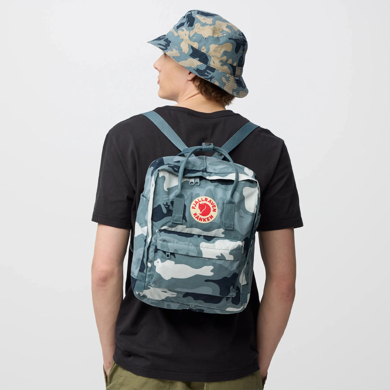 Fjallraven Kanken Graphics Backpack Chalk Rose / Hidden Animals - pam pam 