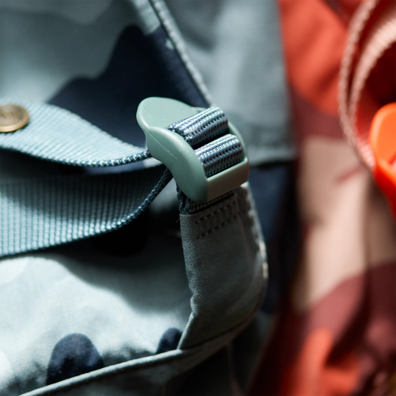 Fjallraven Kanken Graphics Backpack Nimbus Blue / Hidden Animals - pam pam 