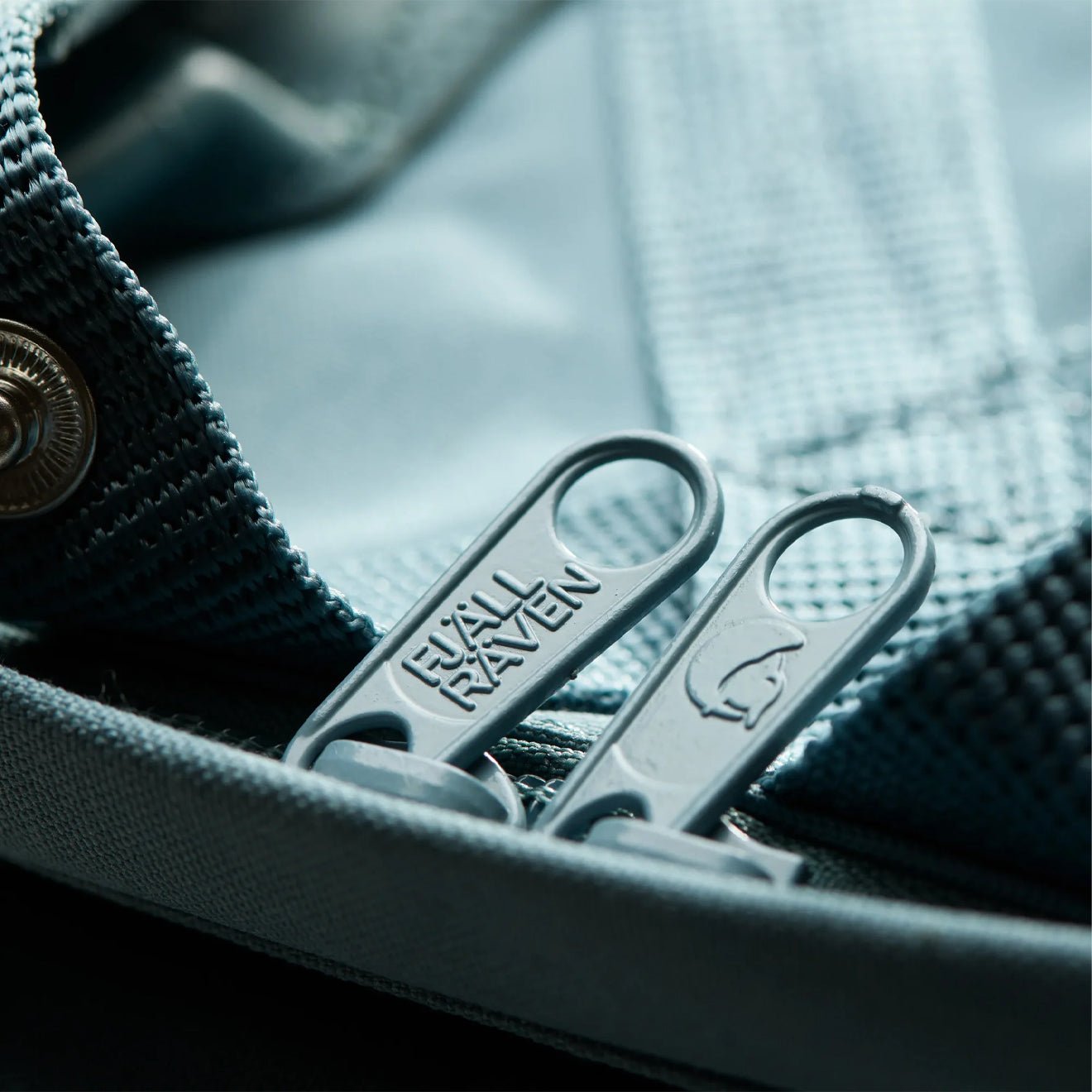 Fjallraven Kanken No. 2 Laptop 15 Nimbus Blue - pam pam 