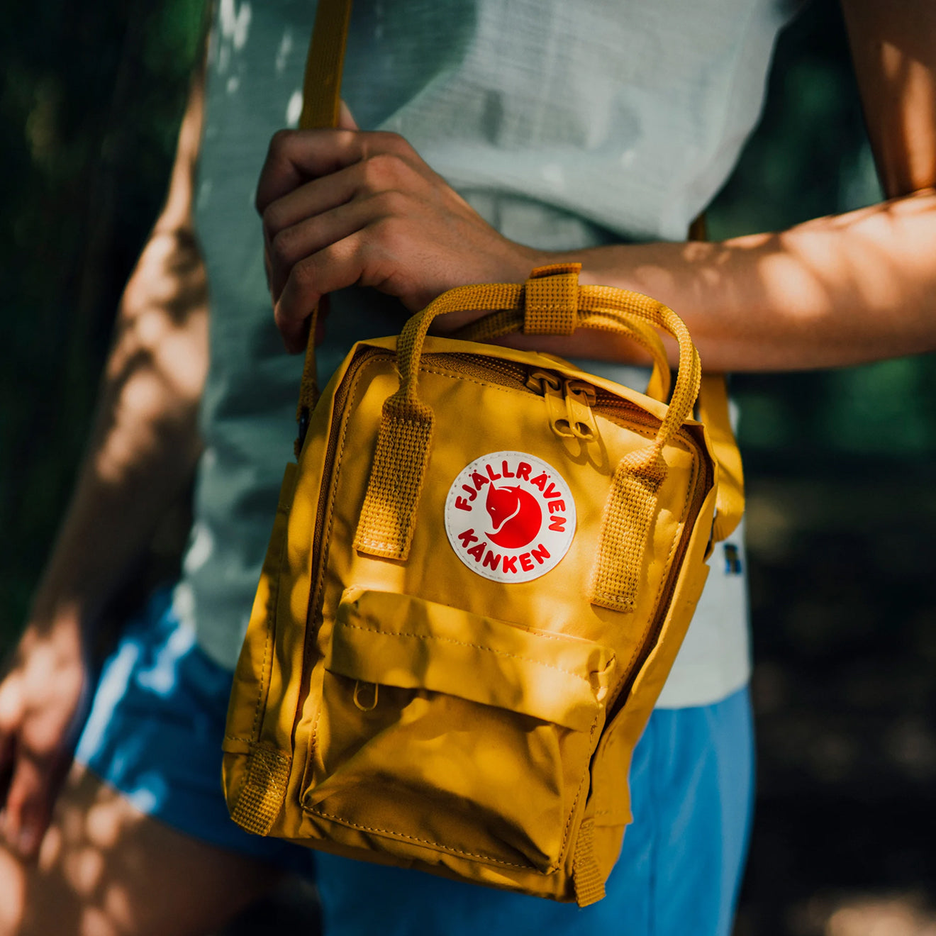 Fjallraven Kanken Sling Cross Body Bag Chalk Rose - pam pam 