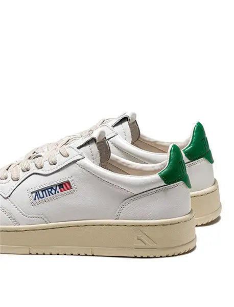 Autry Medalist Low Leather Trainers White / Green