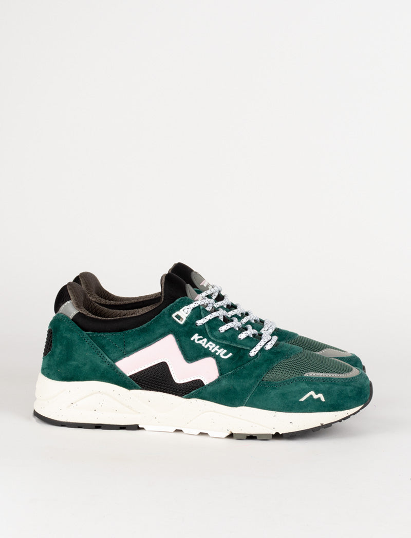 Karhu Aria 95 Trainer June Bug / Roseate Spoonbill Karhu