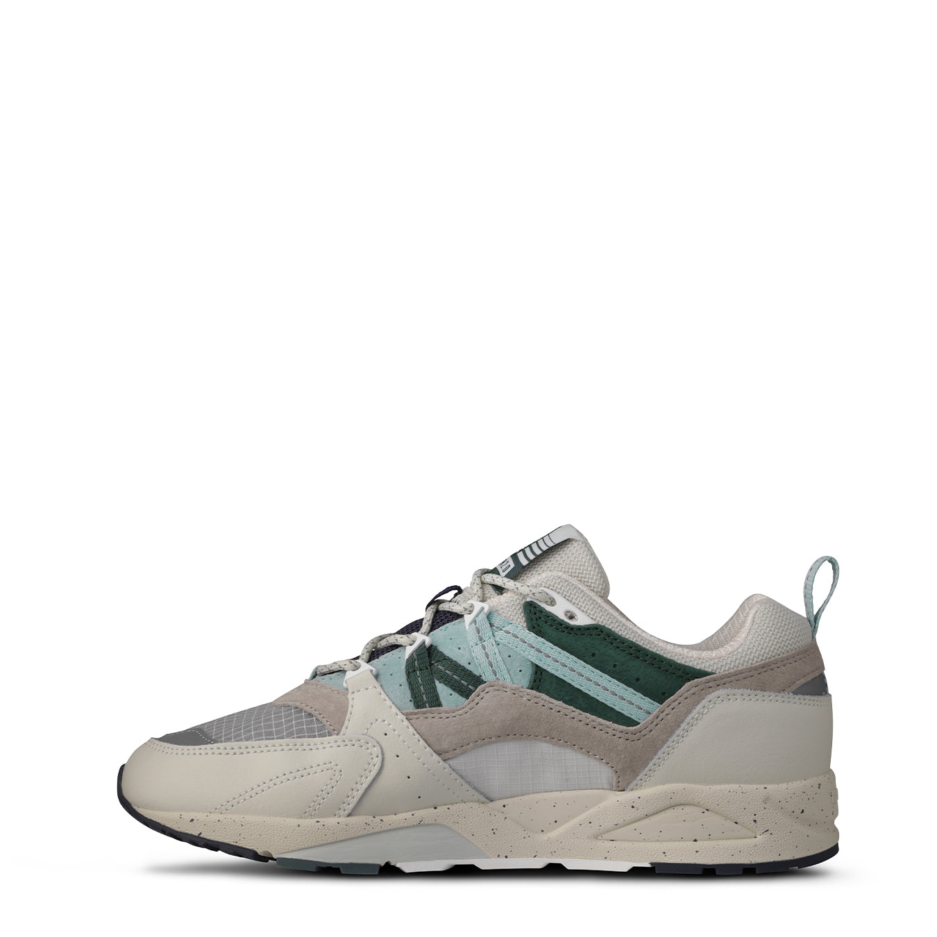 Karhu Womens Fusion 2.0 Trainers Lily White / Surf Spray