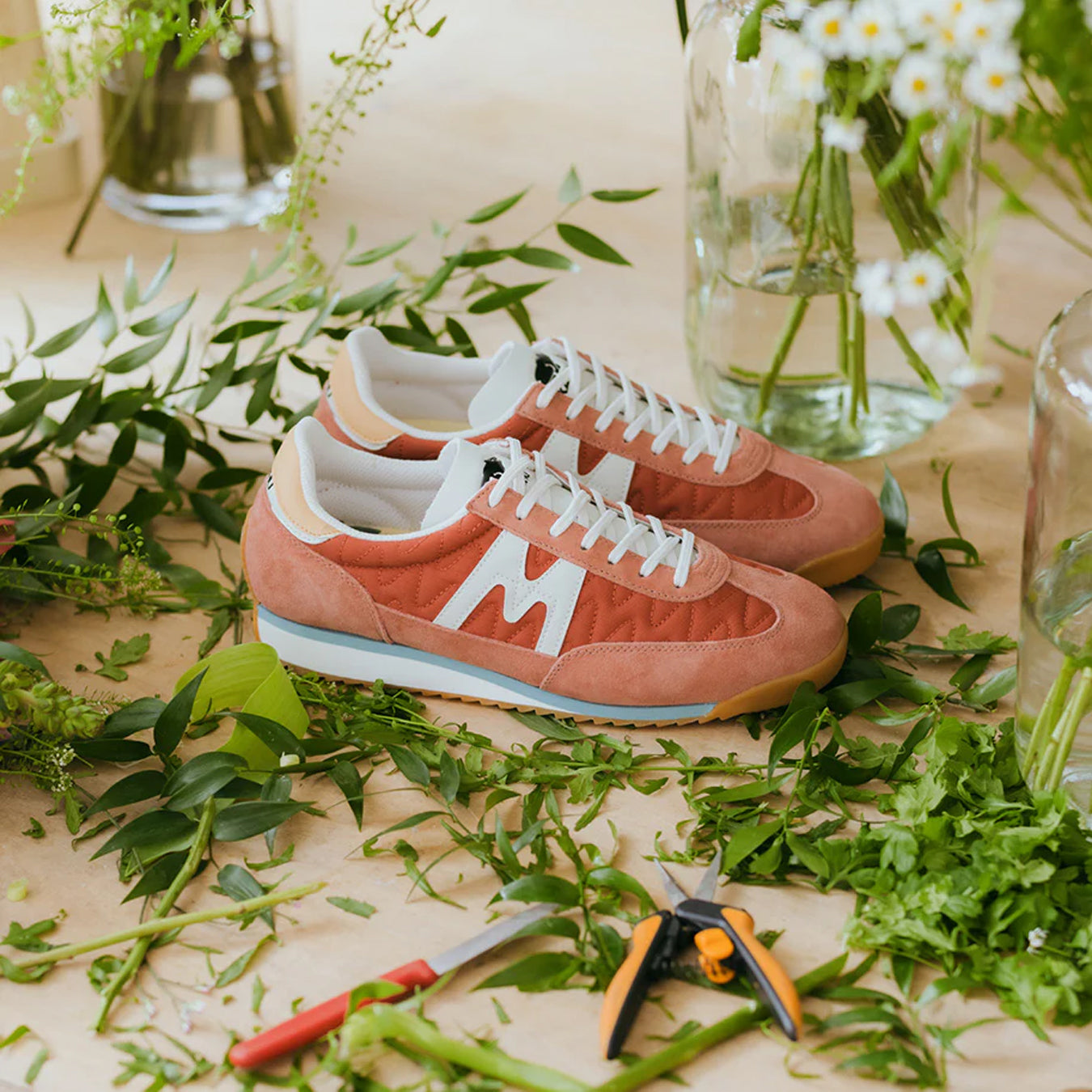 Karhu Womens Mestari Light Mahogany / Blanc De Blanc - pam pam 