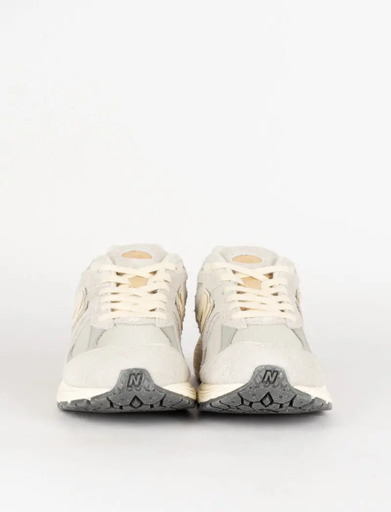 New Balance 2002R Trainers Rain Cloud / Angora New Balance