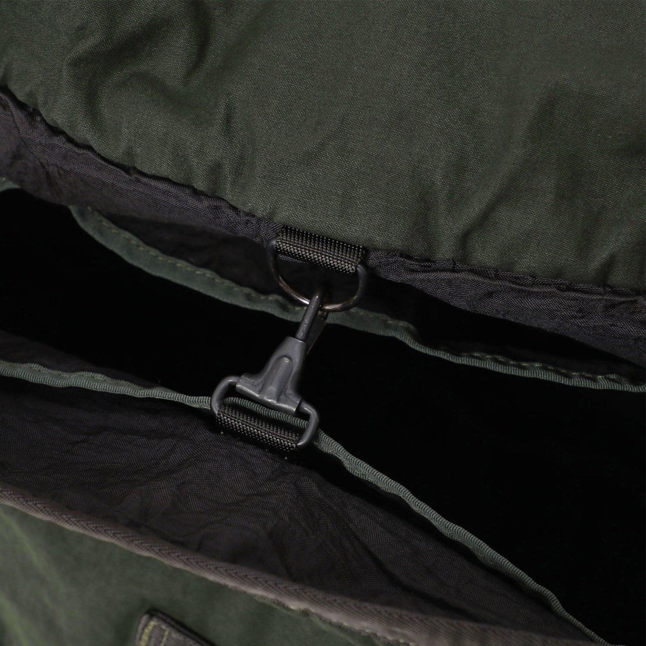 Porter - Yoshida and Co Crag Messenger Bag L Navy