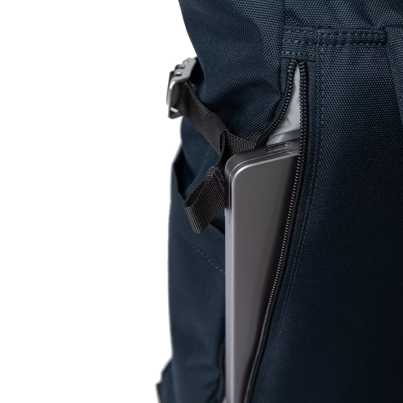 Sandqvist Icon Rolltop Backpack Medium Navy - pam pam 