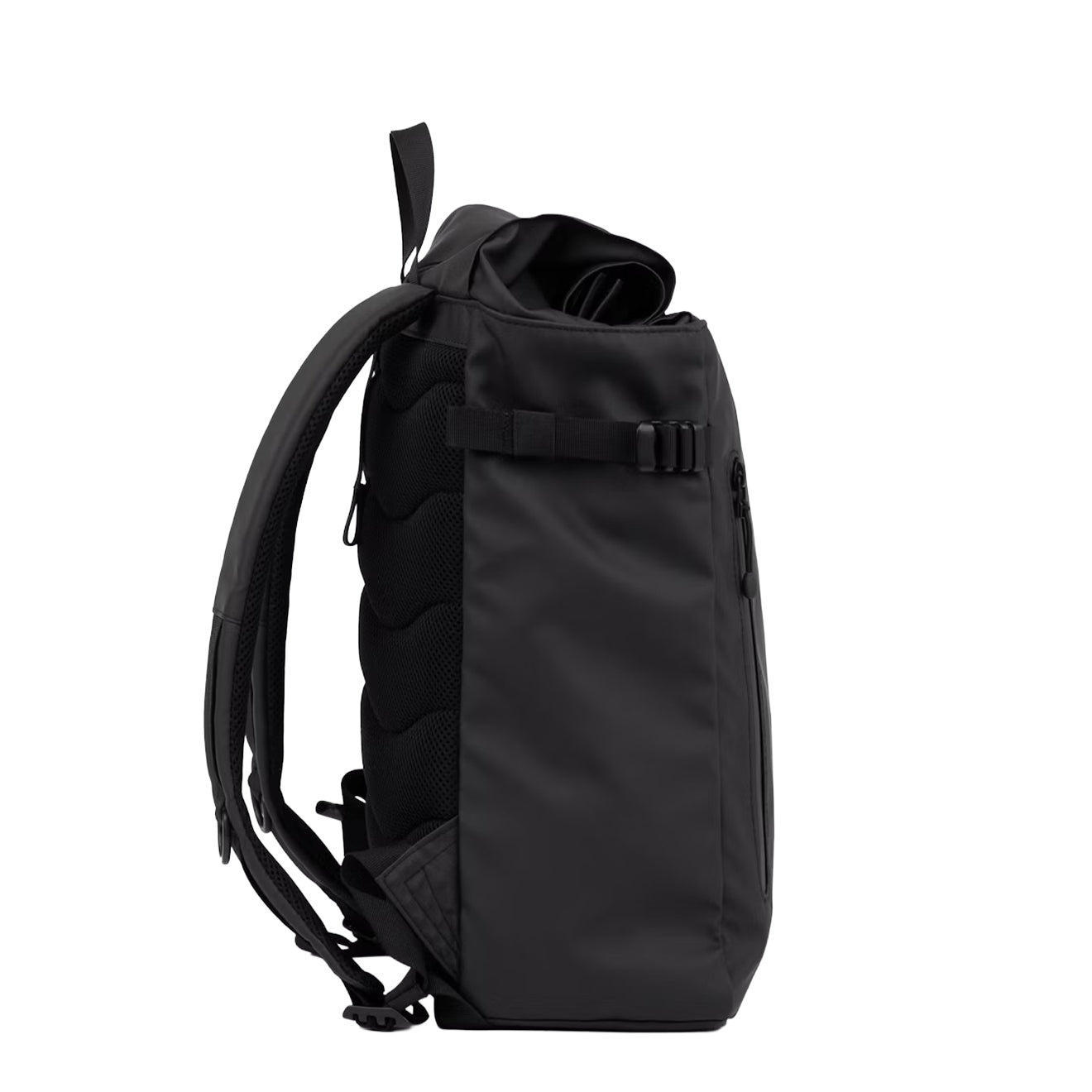 Sandqvist Stream Slim Rolltop Medium Black - pam pam 