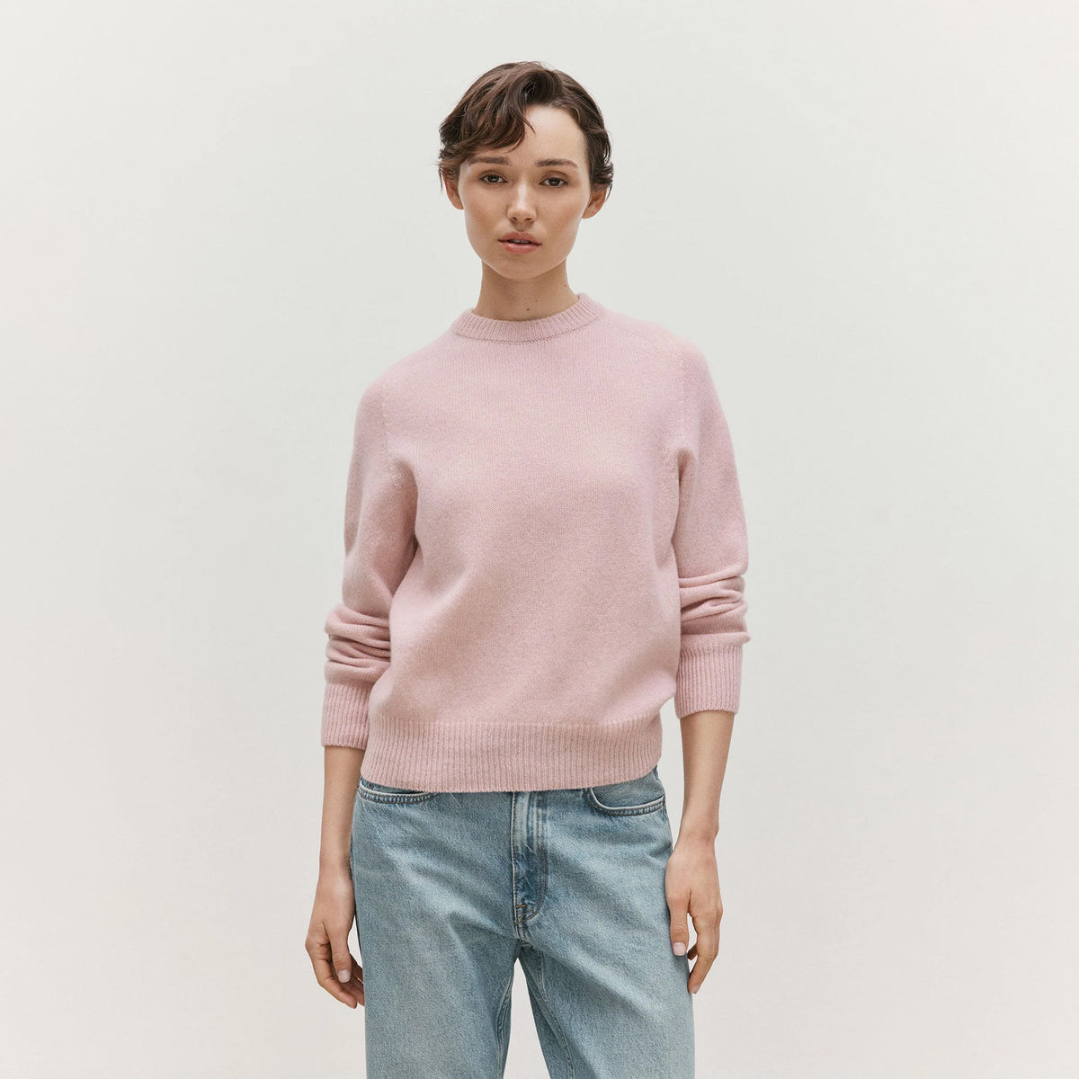 Sunspel Womens Lambswool Crew Neck Jumper Cherry Blossom