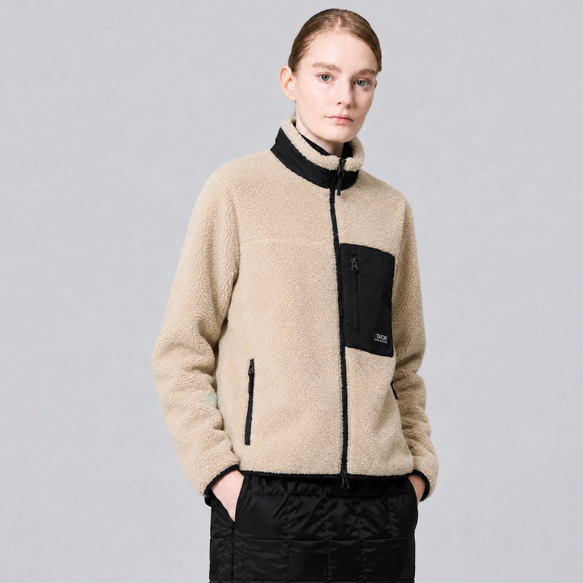 Taion Womens Mountain Boa Fleece High-Neck Jacket Beige