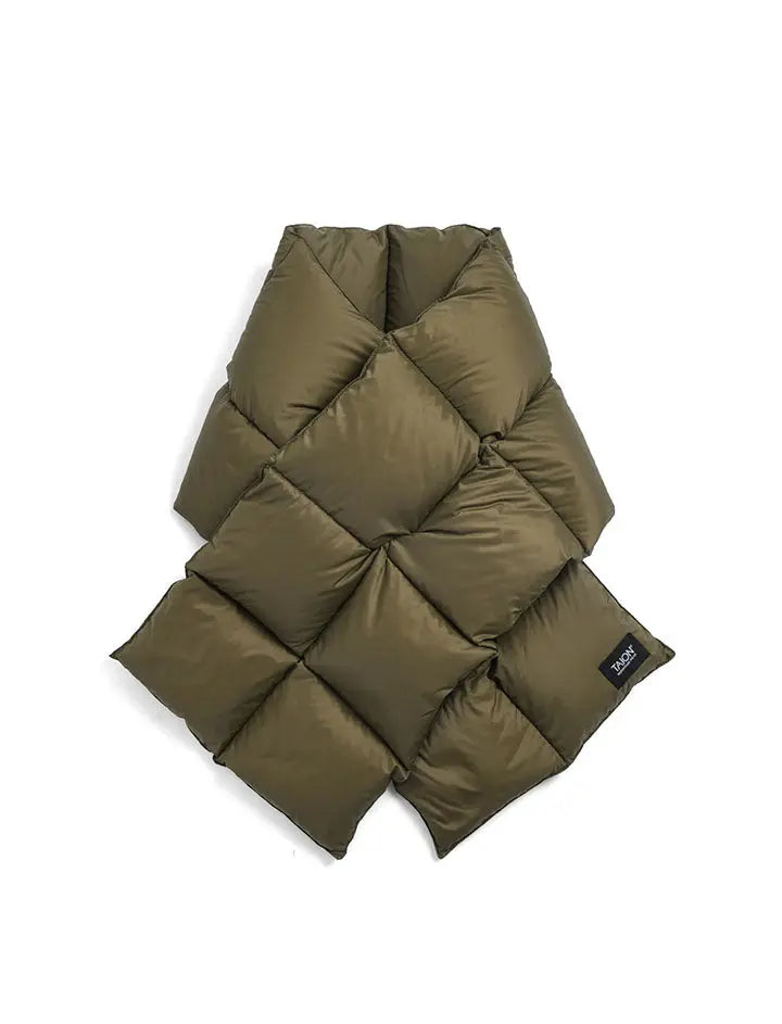 Taion Reversible Mountain Down Volume Muffler Olive