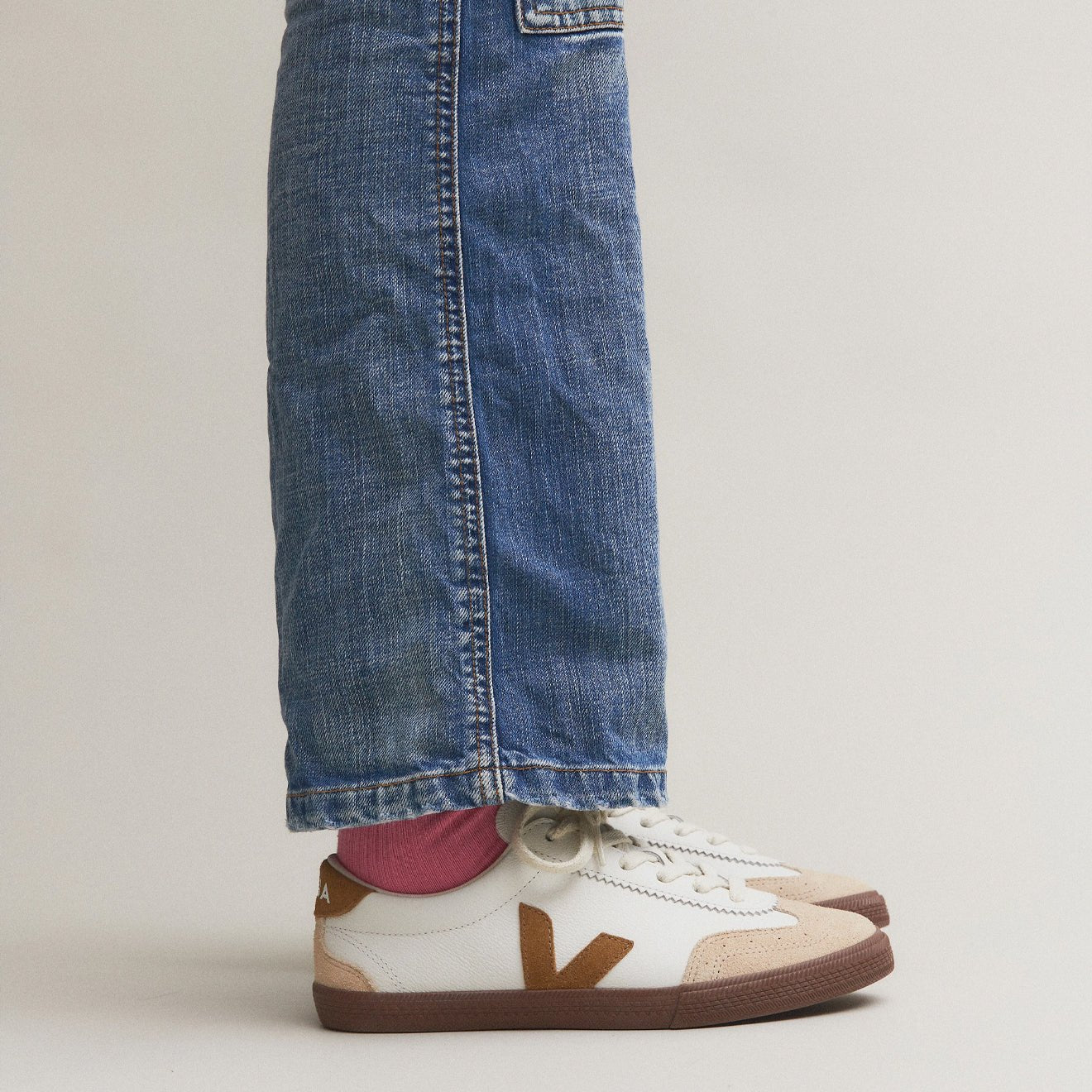 Veja Volley Leather Trainer White Tent Bark