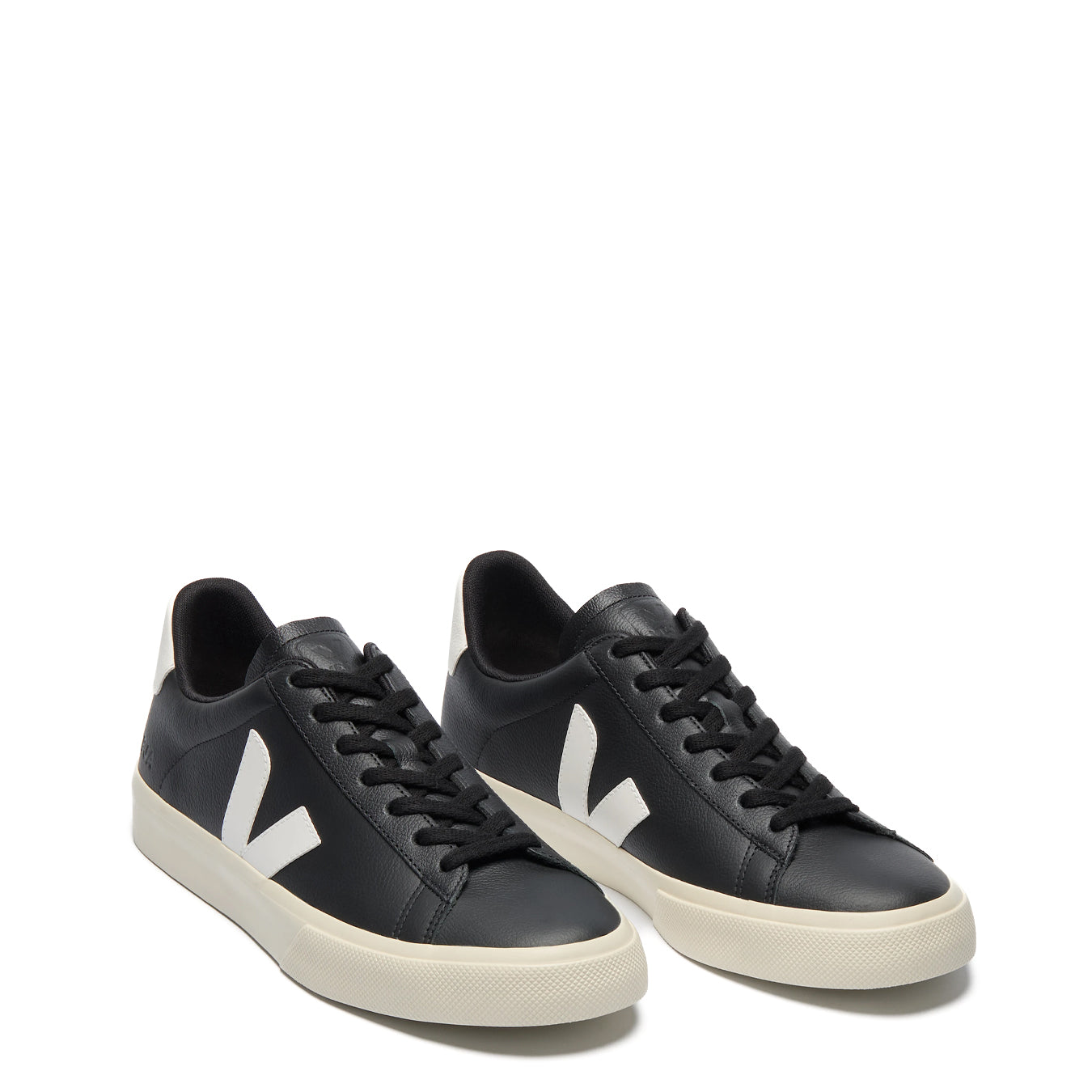 Veja Womens Campo Leather Trainer Black White - pam pam 