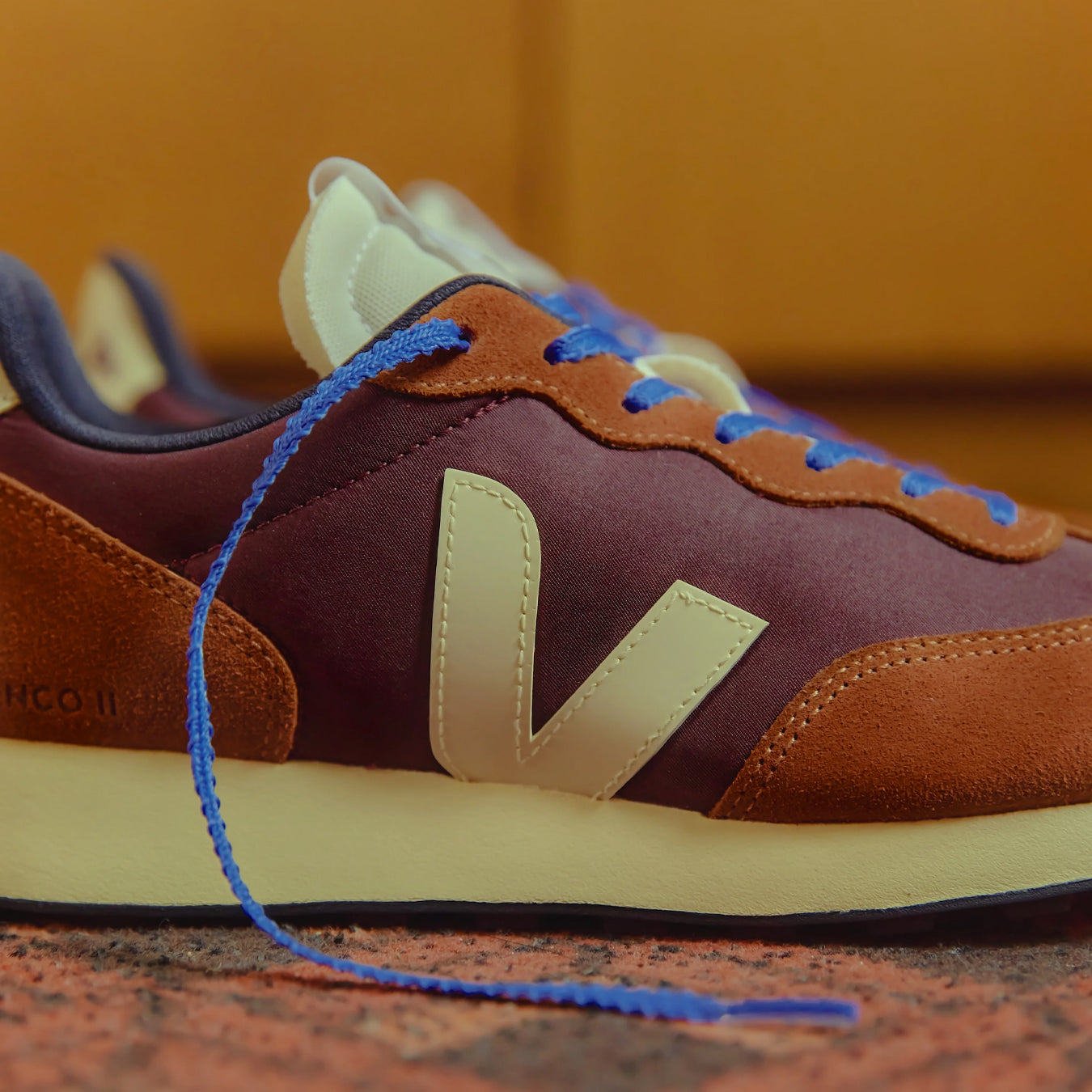 Veja Womens Rio Branco II Nolyn Amarante Calcaire - pam pam 